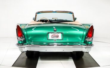 Chrysler-300-1957-Parade-Green-Cream-42