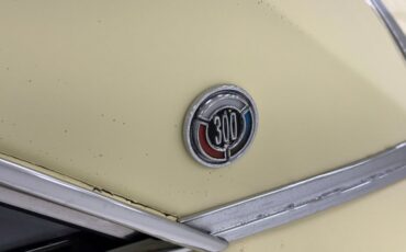 Chrysler-300-1966-Daffodil-Yellow-Black-15