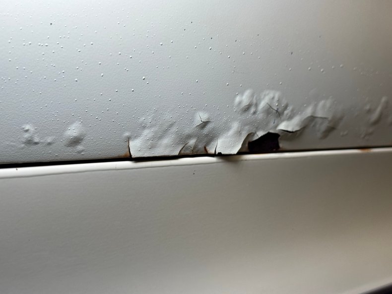 Chrysler-300-1966-Daffodil-Yellow-Black-4