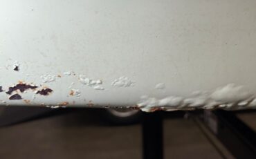 Chrysler-300-1966-Daffodil-Yellow-Black-5