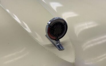 Chrysler-300-1966-Daffodil-Yellow-Black-9