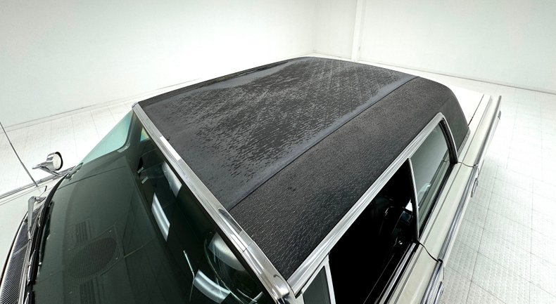 Chrysler-Imperial-1965-Persian-White-Black-15