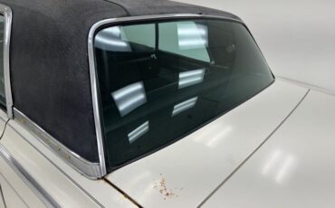 Chrysler-Imperial-1965-Persian-White-Black-19