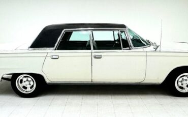 Chrysler-Imperial-1965-Persian-White-Black-4