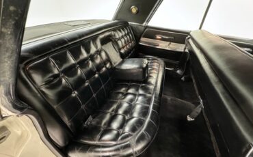 Chrysler-Imperial-1965-Persian-White-Black-40