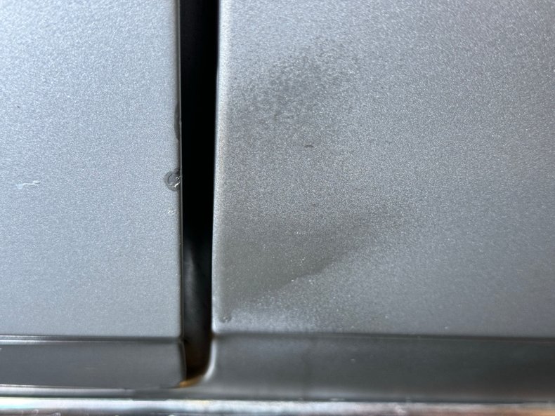 Chrysler-Lebaron-1985-Bright-Silver-Metall-Oxblood-8