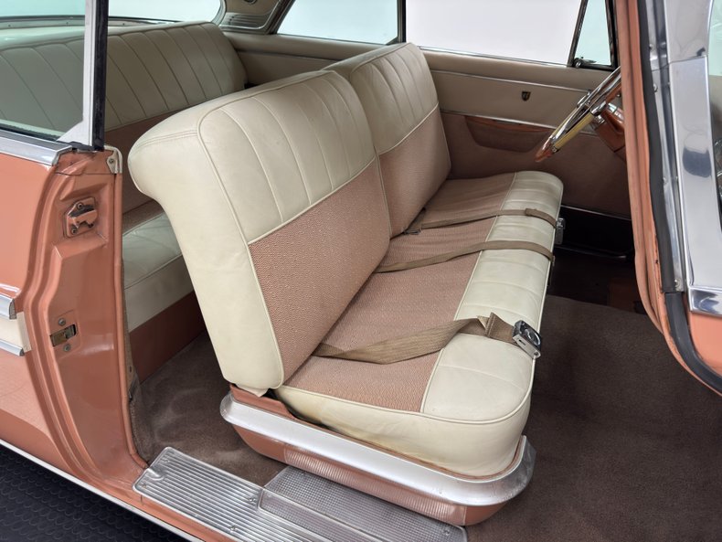 Chrysler-New-yorker-1955-Canyon-Tan-Coral-35