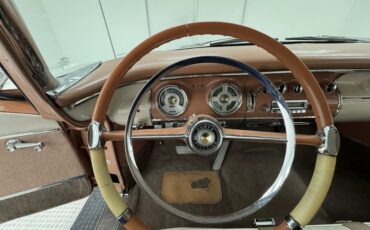 Chrysler-New-yorker-1955-Canyon-Tan-Coral-38