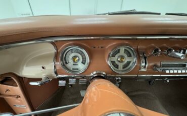 Chrysler-New-yorker-1955-Canyon-Tan-Coral-39