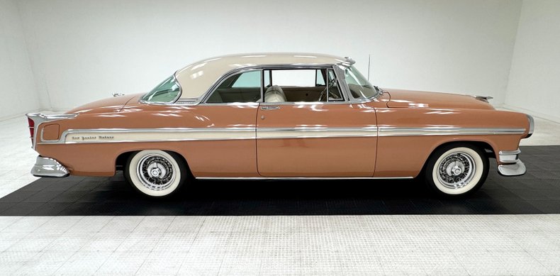 Chrysler-New-yorker-1955-Canyon-Tan-Coral-4