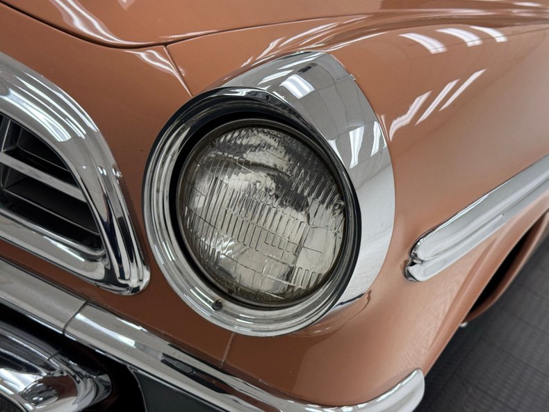 Chrysler-New-yorker-1955-Canyon-Tan-Coral-49