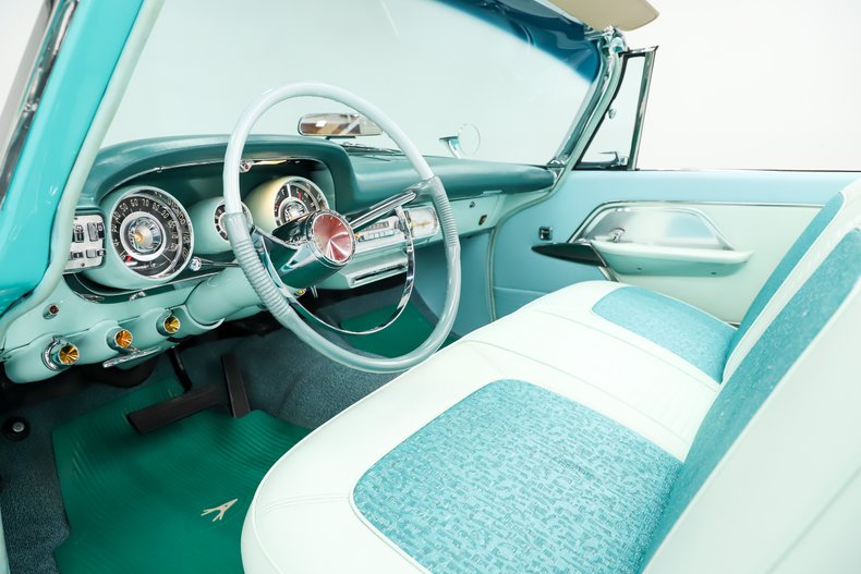 Chrysler-New-yorker-1957-Indian-Turquoise-Turquoise-1