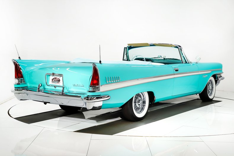 Chrysler-New-yorker-1957-Indian-Turquoise-Turquoise-10