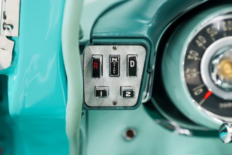 Chrysler-New-yorker-1957-Indian-Turquoise-Turquoise-14