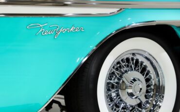 Chrysler-New-yorker-1957-Indian-Turquoise-Turquoise-20