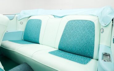 Chrysler-New-yorker-1957-Indian-Turquoise-Turquoise-22