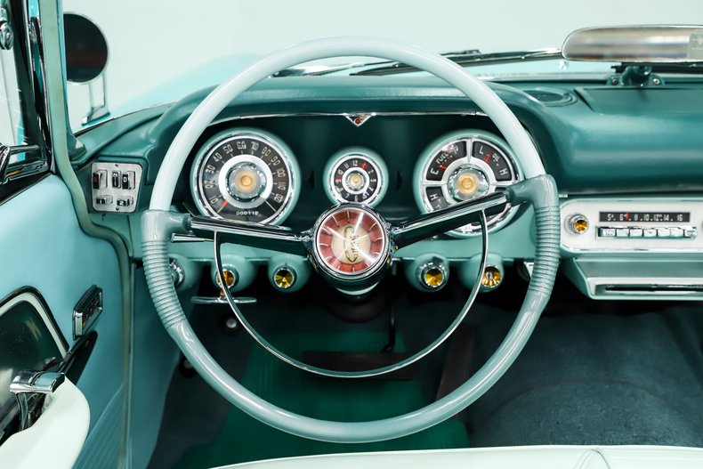 Chrysler-New-yorker-1957-Indian-Turquoise-Turquoise-25