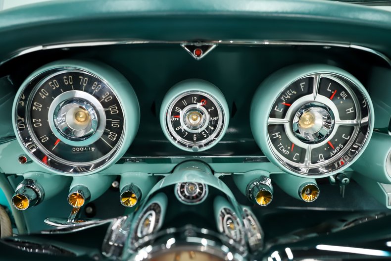 Chrysler-New-yorker-1957-Indian-Turquoise-Turquoise-26