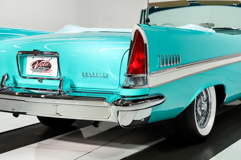 Chrysler-New-yorker-1957-Indian-Turquoise-Turquoise-29