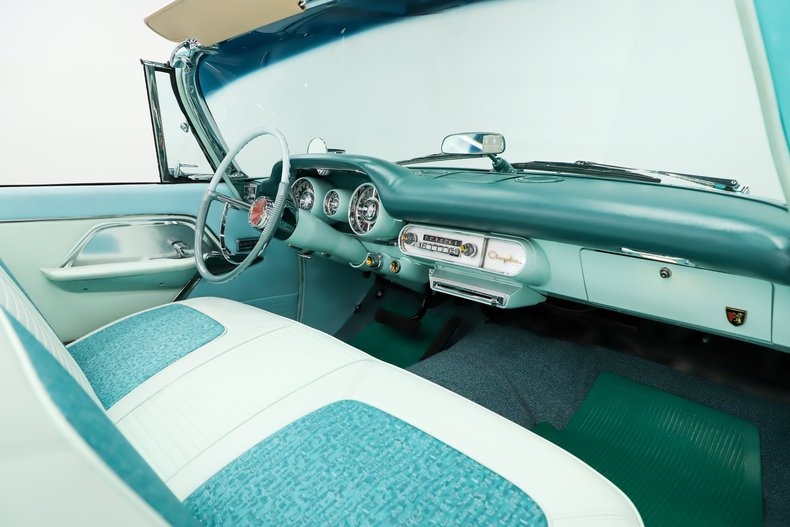 Chrysler-New-yorker-1957-Indian-Turquoise-Turquoise-47