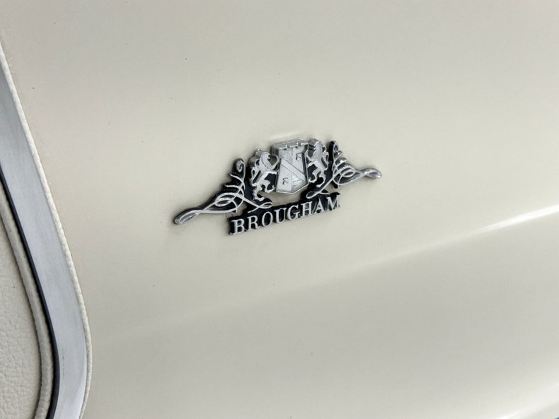 Chrysler-New-yorker-1976-Spinnaker-White-Blue-1