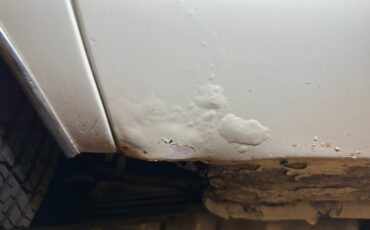 Chrysler-New-yorker-1976-Spinnaker-White-Blue-31