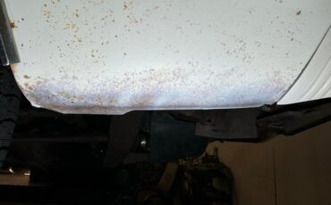 Chrysler-New-yorker-1976-Spinnaker-White-Blue-32