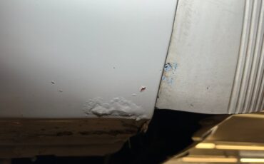 Chrysler-New-yorker-1976-Spinnaker-White-Blue-33