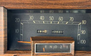 Chrysler-New-yorker-1976-Spinnaker-White-Blue-8