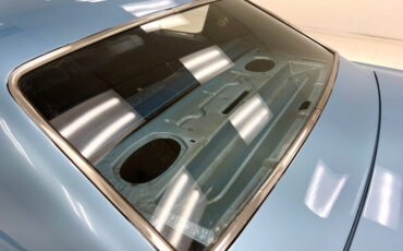 Chrysler-Newport-1968-Sky-Blue-Metallic-Light-Blue-1