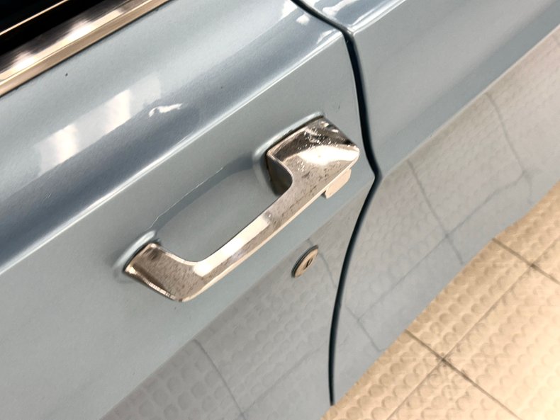 Chrysler-Newport-1968-Sky-Blue-Metallic-Light-Blue-16