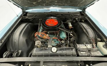 Chrysler-Newport-1968-Sky-Blue-Metallic-Light-Blue-30