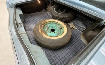 Chrysler-Newport-1968-Sky-Blue-Metallic-Light-Blue-35