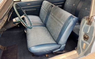 Chrysler-Newport-1968-Sky-Blue-Metallic-Light-Blue-38