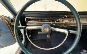 Chrysler-Newport-1968-Sky-Blue-Metallic-Light-Blue-44