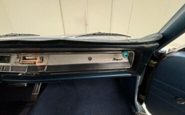 Chrysler-Newport-1968-Sky-Blue-Metallic-Light-Blue-46