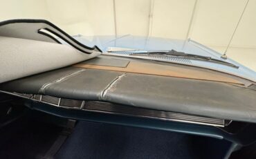 Chrysler-Newport-1968-Sky-Blue-Metallic-Light-Blue-47