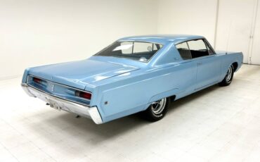 Chrysler-Newport-1968-Sky-Blue-Metallic-Light-Blue-7
