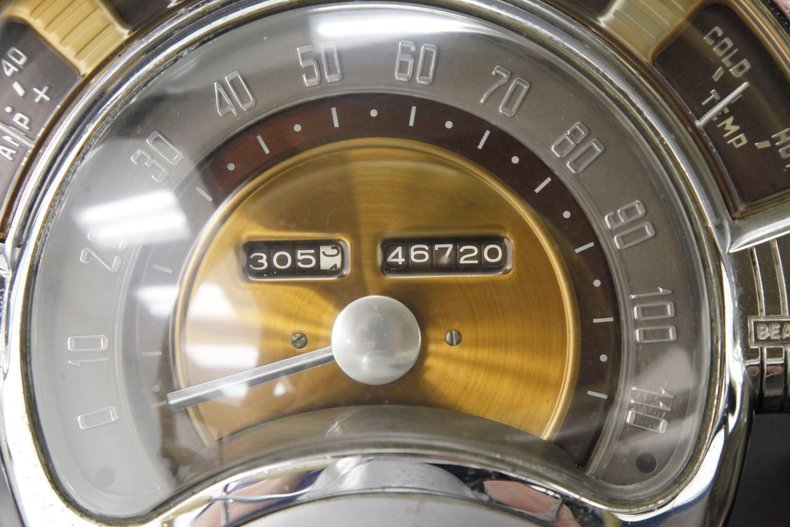 Chrysler-Royal-1950-Black-Tan-15