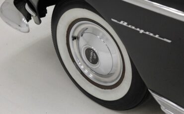 Chrysler-Royal-1950-Black-Tan-16