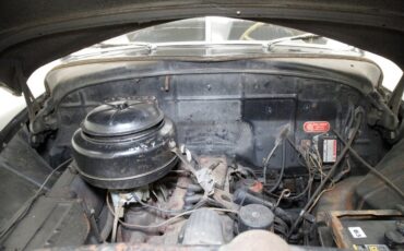 Chrysler-Royal-1950-Black-Tan-18