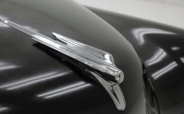 Chrysler-Royal-1950-Black-Tan-22