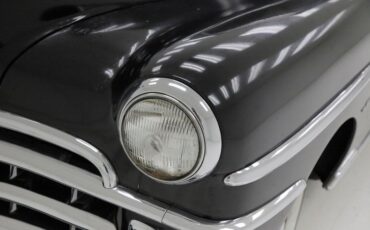 Chrysler-Royal-1950-Black-Tan-23