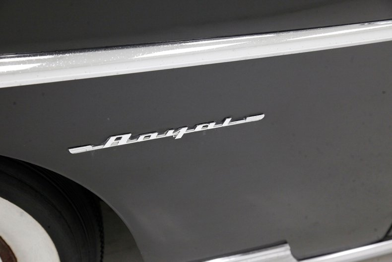 Chrysler-Royal-1950-Black-Tan-5