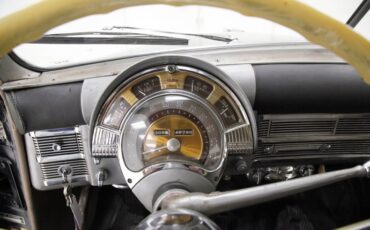 Chrysler-Royal-1950-Black-Tan-6