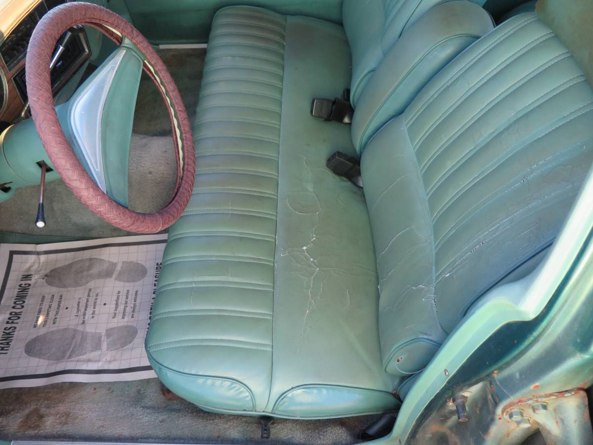 Chrysler-lebaron-1979-green-21