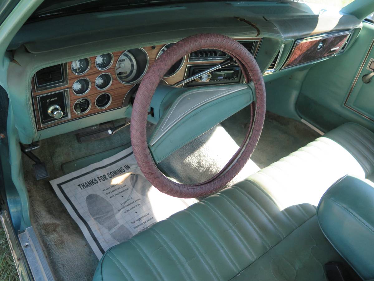 Chrysler-lebaron-1979-green-23