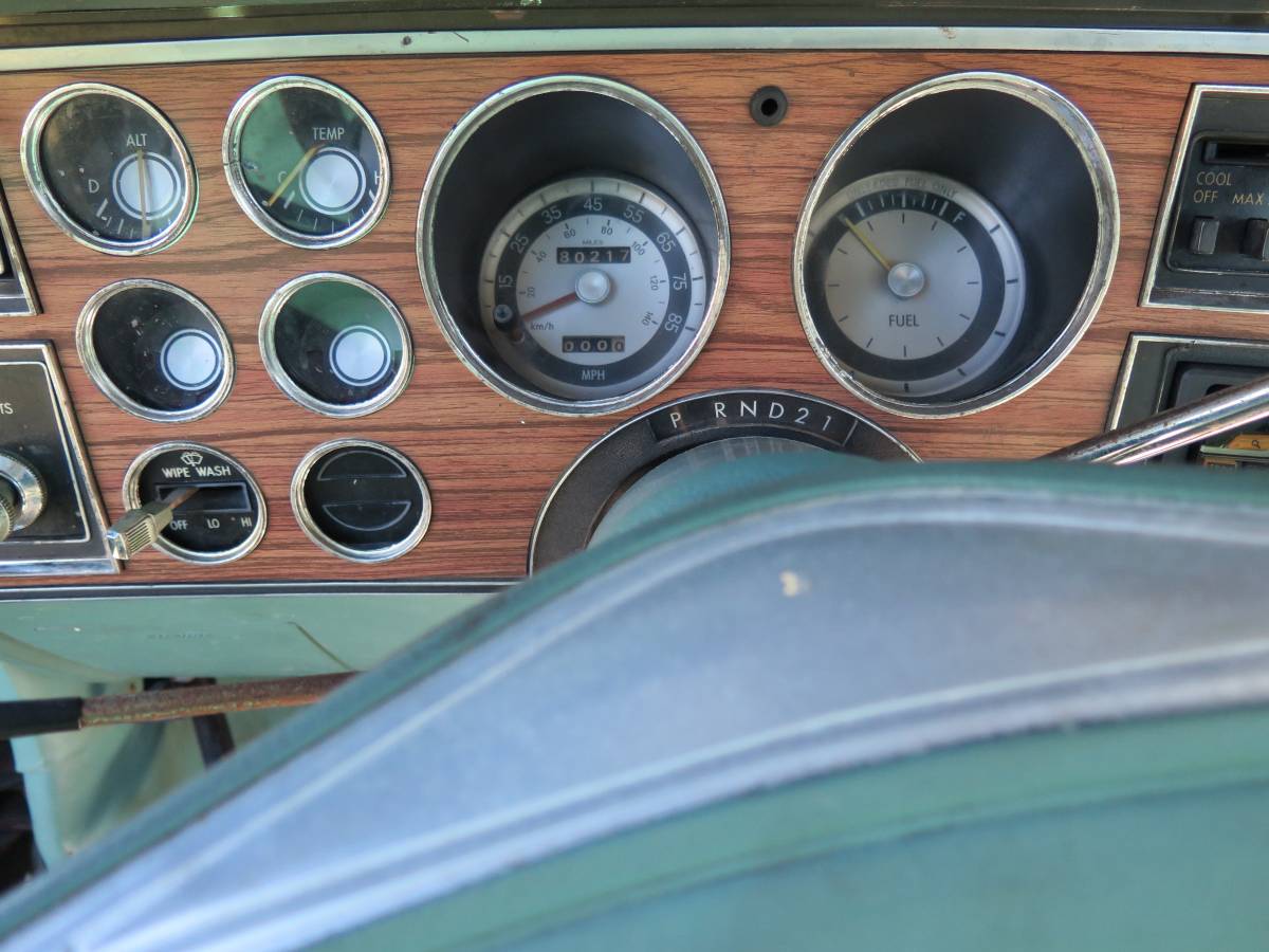 Chrysler-lebaron-1979-green-3