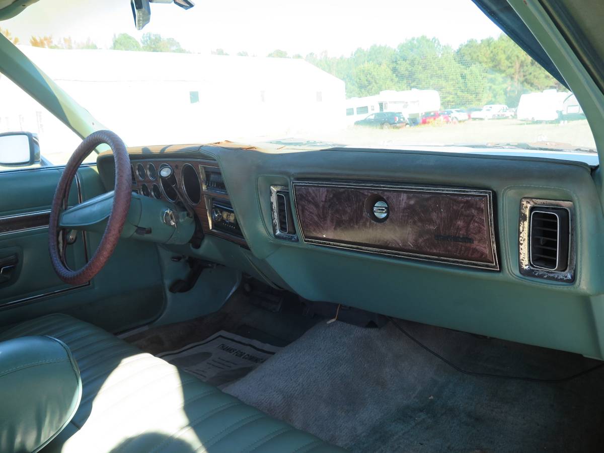 Chrysler-lebaron-1979-green-4