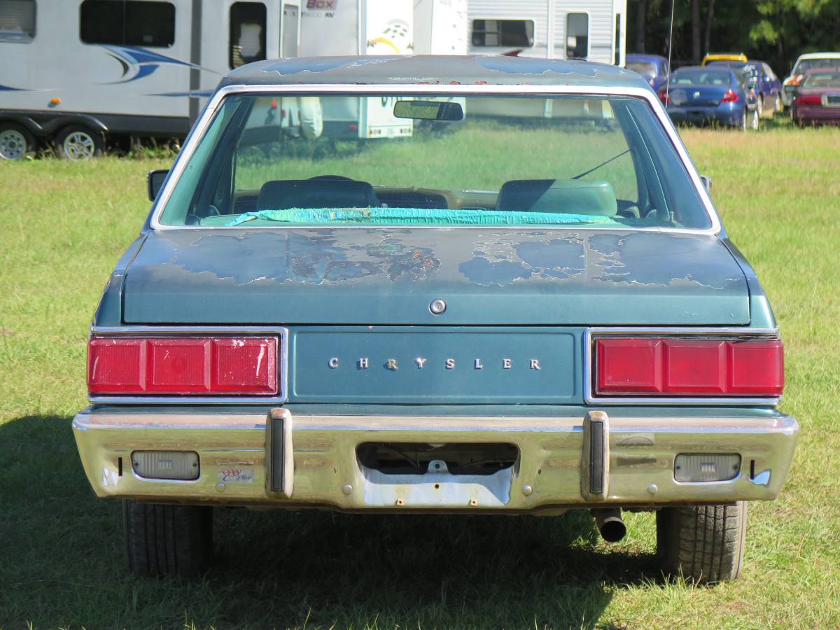 Chrysler-lebaron-1979-green-8